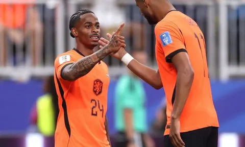 Tin chuyển nhượng tối 22/6: PSG cạnh tranh MU vụ Summerville, Tottenham quyết chiêu mộ Gakpo
