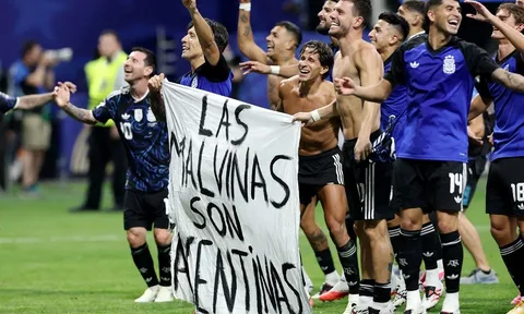Argentina đối mặt án phạt cực nặng từ FIFA, Messi nhận trái đắng sau trận thắng ĐT Anh
