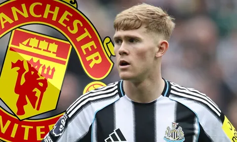 HLV Carrick 'gạch tên' Luke Shaw, Man United tăng tốc chiêu mộ sao mai Ngoại hạng Anh