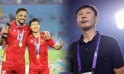 Danh sách tuyển Việt Nam dự FIFA ASEAN Cup 2026 có biến động lớn, HLV Kim Sang-sik trả giá cực đắt