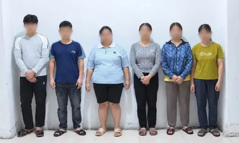 Vụ livestream chửi bới tại bệnh viện: Hai cặp ông bà thông gia cùng bác và thím họ bị khởi tố hình sự
