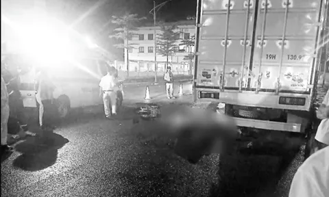 Thủ tướng Chính phủ chỉ đạo khẩn vụ va chạm giữa xe máy và ô tô tại Hải Phòng khiến 3 người tử vong