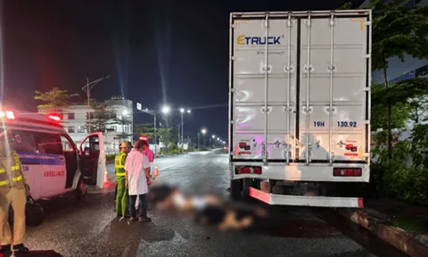 Tin mới nhất vụ 3 người đi xe máy tử vong sau cú tông vào đuôi xe tải đỗ sát lề đường lúc 1h25 phút sáng