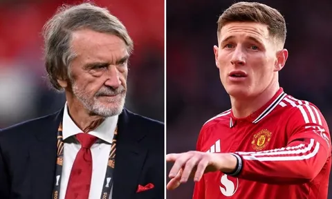 Man City lao đao trước án phạt nặng, Man Utd lập tức 'rút ruột' 2 bom tấn từ đại kình địch?