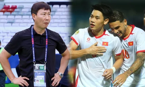 Trụ cột ĐT Việt Nam chấn thương nặng, HLV Kim Sang Sik lo sốt vó trước trận gặp Malaysia