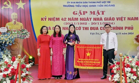 Phú Thọ: Trường Tiểu học Đinh Tiên Hoàng kỷ niệm 42 năm ngày Nhà giáo Việt Nam, đón nhận Cờ thi đua của Chính Phủ