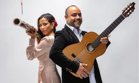 Bộ đôi Luisana Pérez và Javier Marín tại Lễ hội Sen Hà Nội 2024