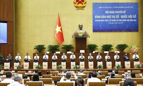 "Bình dân học vụ số": Quốc hội quyết tâm nâng tầm tri thức, xây dựng tương lai số