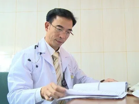 Cựu Giám đốc Bệnh viện Bạch Mai Nguyễn Quang Tuấn trở lại nghề y