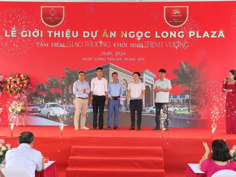 Chợ Ngọc Long Plaza thu hút rất đông bà con tiểu thương đăng ký thuê kiốt