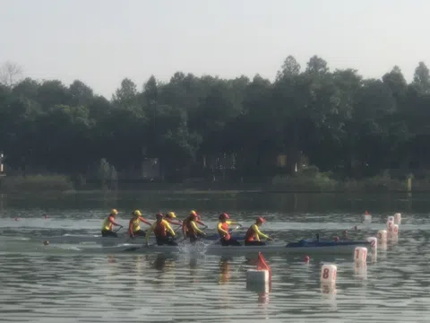 Khai mạc giải vô địch Đua thuyền Canoeing Cúp các đội mạnh quốc gia năm 2024