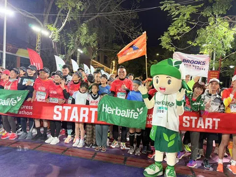 10.000 người tham dự VnExpress Marathon Hải Phòng