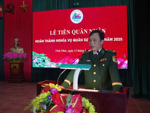 Trung tâm Huấn luyện Bộ đội biên phòng tiễn quân nhân hoàn thành nghĩa vụ quân sự tại ngũ