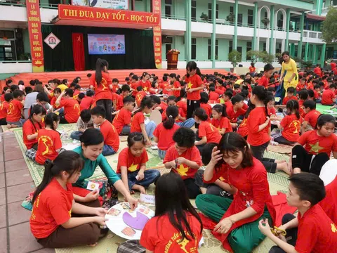 Thị xã Phú Thọ: Nhiều cách làm hay trong giáo dục đạo đức, kỹ năng sống cho học sinh tiểu học