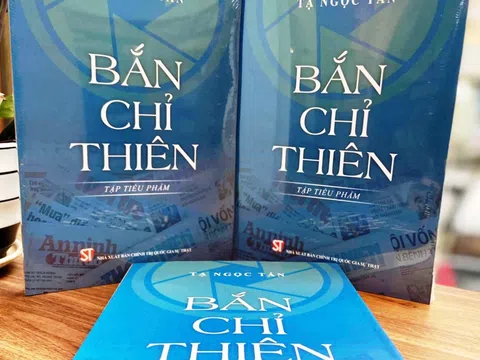 'Bắn chỉ thiên' - 94 tiểu phẩm báo chí