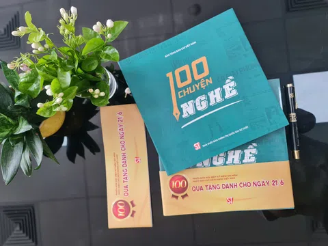 '100 Chuyện nghề' - Tiếp lửa cho những cây bút hôm nay