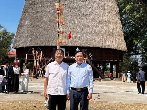 Nhớ Bến Nhà Rồng - Năm ấy!