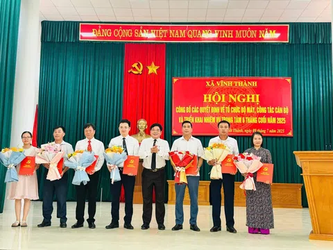 Phú Thọ: Đảng ủy xã Vĩnh Thành công bố các quyết định về tổ chức bộ máy, công tác cán bộ và triển khai nhiệm vụ trọng tâm 6 tháng cuối năm 2025