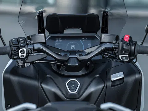 Yamaha chính thức ra mắt ‘vua xe ga’ mới đẹp long lanh, trang bị vượt mặt Honda SH, giá bán hấp dẫn