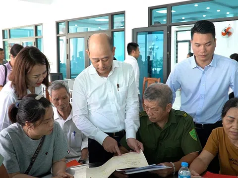 Lào Cai: Phường Yên Bái "Ngày cuối tuần cùng dân và doanh nghiệp" hỗ trợ dân giải quyết các thủ tục hành chính về đất đai