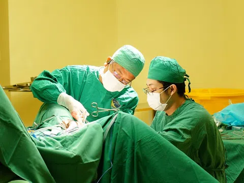 Thoát khỏi ‘nỗi khổ’ rỉ tiểu không kiểm soát được khi vận động mạnh