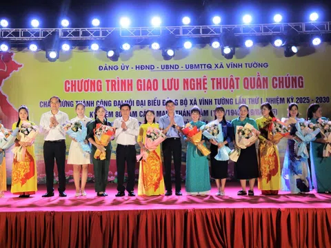 Phú Thọ: Vĩnh Tường giao lưu nghệ thuật quần chúng mừng các ngày lễ lớn