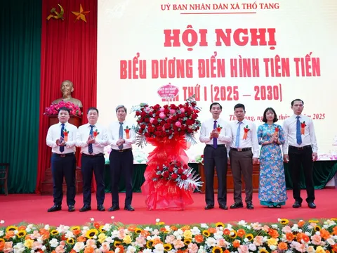 Phú Thọ: Thổ Tang tuyên dương 7 tập thể, 41 cá nhân điển hình tiên tiến