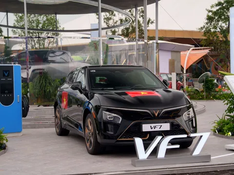 VinFast VF 7: ‘Siêu xe’ chinh phục người trẻ bằng cả hiệu suất lẫn chi phí