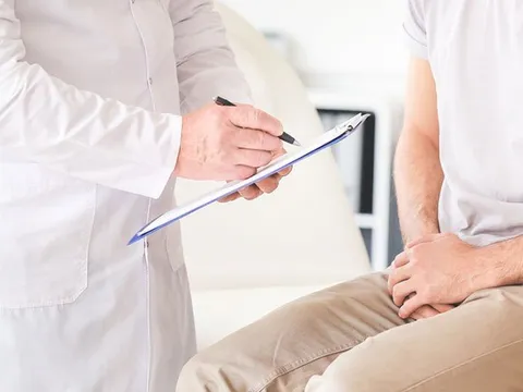 Đau tinh hoàn sau quan hệ tình dục: Khi nào cần đi khám?