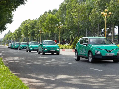 Với 500 triệu đồng, mua xe gì chạy dịch vụ để không lo xăng dầu, chỉ 2 năm thu hồi vốn?