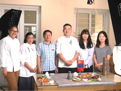 40 món ăn truyền thống các nước được nấu tại Việt Nam