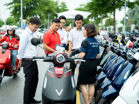Khách hàng Việt nói về VinFast Evo Lite Neo: Thiết kế không lỗi mốt, ‘lợi chồng lợi’ về chi phí