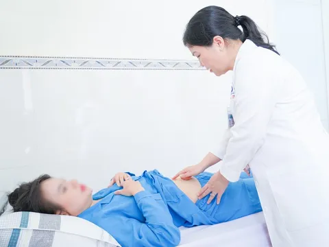 Bệnh viện ở TP.HCM giúp bệnh nhân có u xơ lớn giữ trọn cơ hội làm mẹ