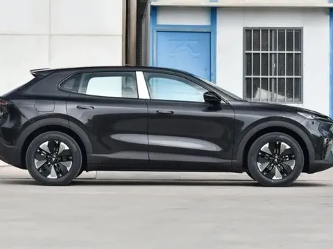 Dẹp Mazda CX-5 và Honda CR-V đi, mẫu SUV cỡ D mới giá 432 triệu đồng rẻ như Hyundai Grand i10 ra mắt