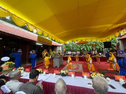 Phú Thọ: Trang trọng Lễ dâng hương tưởng niệm 695 năm ngày mất Danh nhân Đỗ Khắc Chung tại xã Sơn Đông