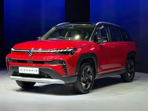 Suzuki tung SUV cỡ B giá chỉ 310 triệu: Trang bị cực ‘xịn’, đủ sức đối đầu Toyota Raize