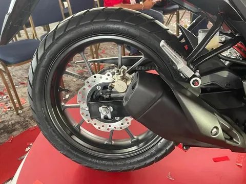 Honda ra mắt 'vua côn tay' 184cc có ABS 2 kênh xịn hơn Winner R và Yamaha Exciter, giá 79 triệu đồng