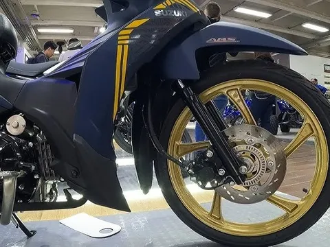 Hạ bệ Honda Future, Suzuki ra mắt ‘vua xe số’ mới tinh, có ABS át vía Wave Alpha, giá dự kiến cực rẻ