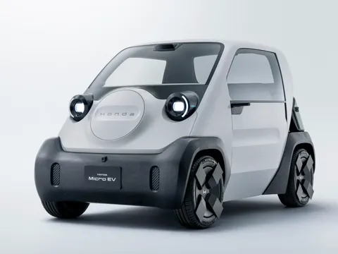 Xe điện siêu nhỏ của Honda ra mắt: Gọn như xe máy, tiện nghi chẳng kém ô tô