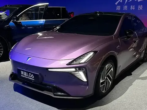 ‘Kình địch’ của Toyota Camry: Sedan thông minh nhất thế giới, giá chỉ hơn 500 triệu đồng