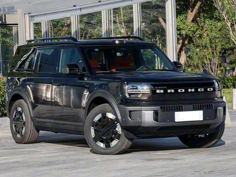 ‘Đàn anh’ của Ford Ranger lộ diện: SUV địa hình Ford Bronco 451 mã lực, giá hơn 850 triệu đồng