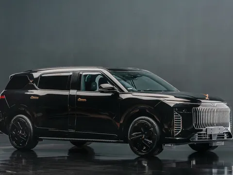 Lạc Hồng 900 LX - Chiếc xe đưa di sản Việt vào ngôn ngữ thiết kế hiện đại