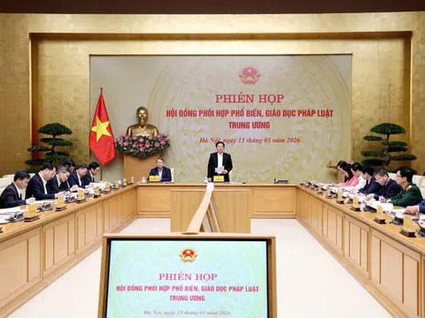 Truyền thông chính sách: Từ "nỗ lực tự thân" đến quy trình bắt buộc