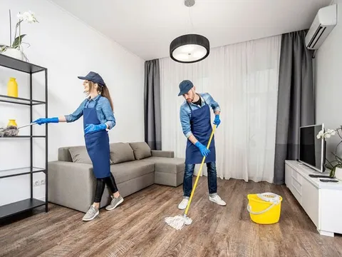 Dịch vụ tạp vụ vệ sinh chuyên nghiệp, tận tâm: Báo giá 2026