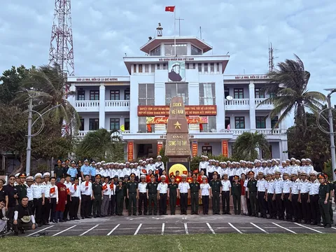 Trường Sa trong trái tim người Việt