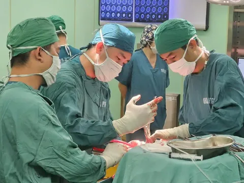 Phối hợp liên viện, cứu bệnh nhân chấn thương sọ não nguy kịch