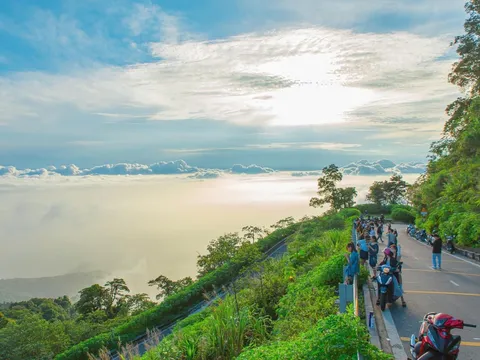 Giải pháp khai thác tiềm năng để phát triển du lịch tại khu vực núi Ba Vì