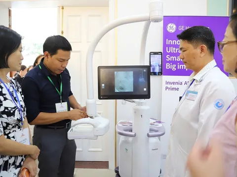 Tầm soát ung thư vú sớm với công nghệ siêu âm 3D tự động