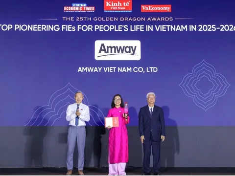 Amway Việt Nam lần thứ 10 được vinh danh tại giải thưởng Rồng Vàng