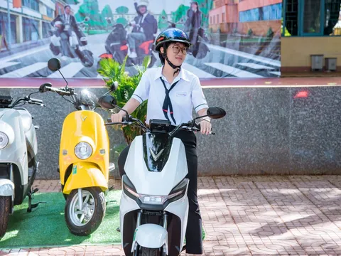 VinFast Flazz và ZGoo: Gọn nhẹ cho học sinh, công nghệ vượt tầm, chạy êm mà siêu tiết kiệm
